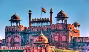 Top 10 Amazing Places To Visit In Delhi